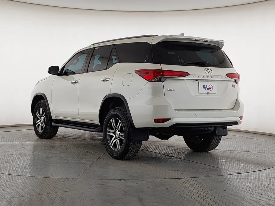 تويوتا فورتشنر GX 2021 