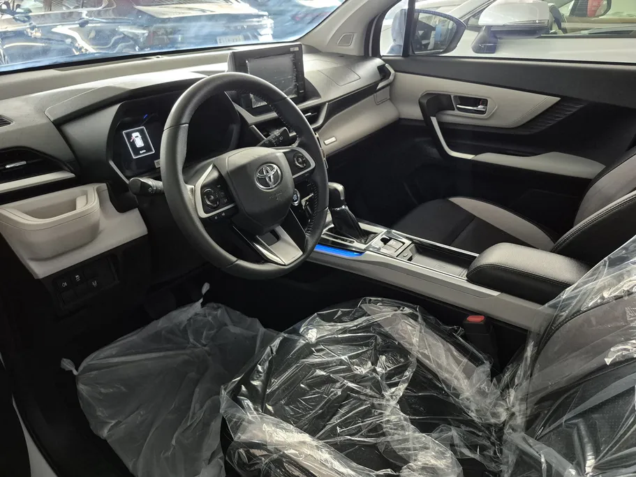 2024 Toyota Veloz GLX 