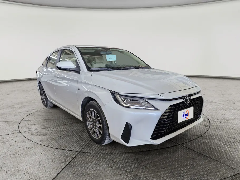 تويوتا يارس Y 2023 