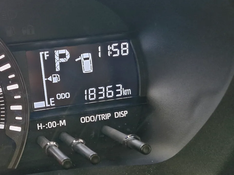 تويوتا يارس Y 2023 