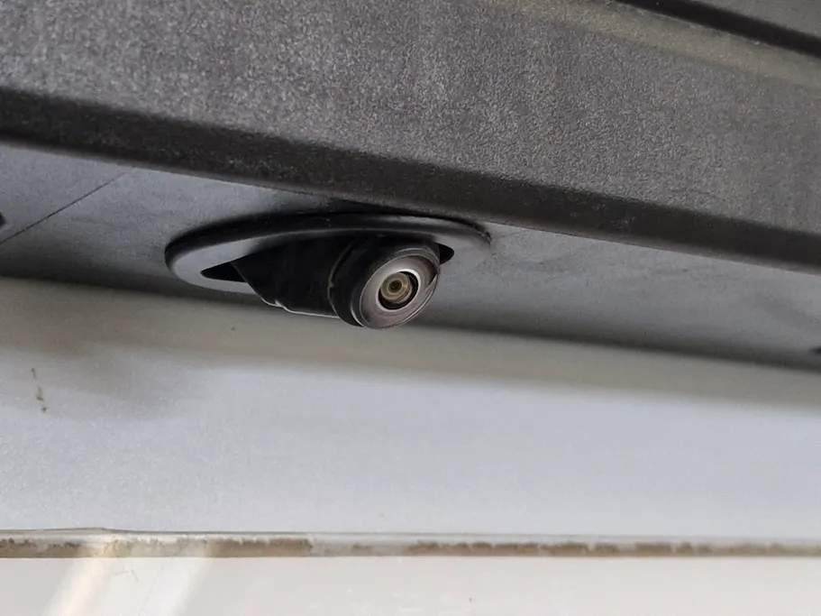 تويوتا يارس Y 2023 