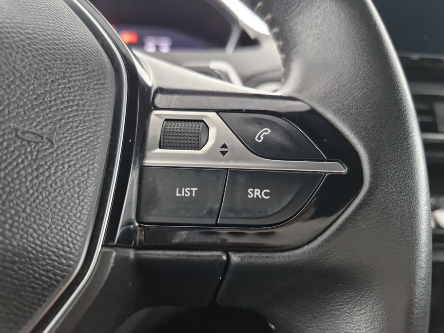 2025 Peugeot 3008 Active 