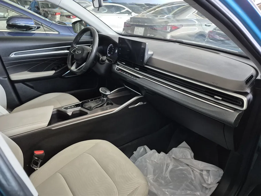 2023 Geely Emgrand GS 