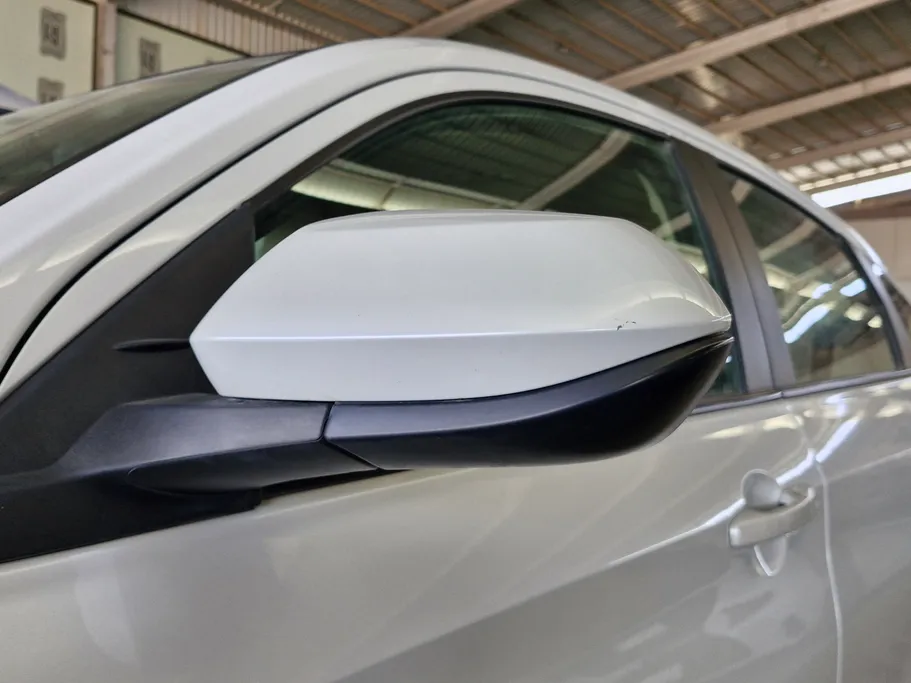 2023 Toyota Yaris  Y 