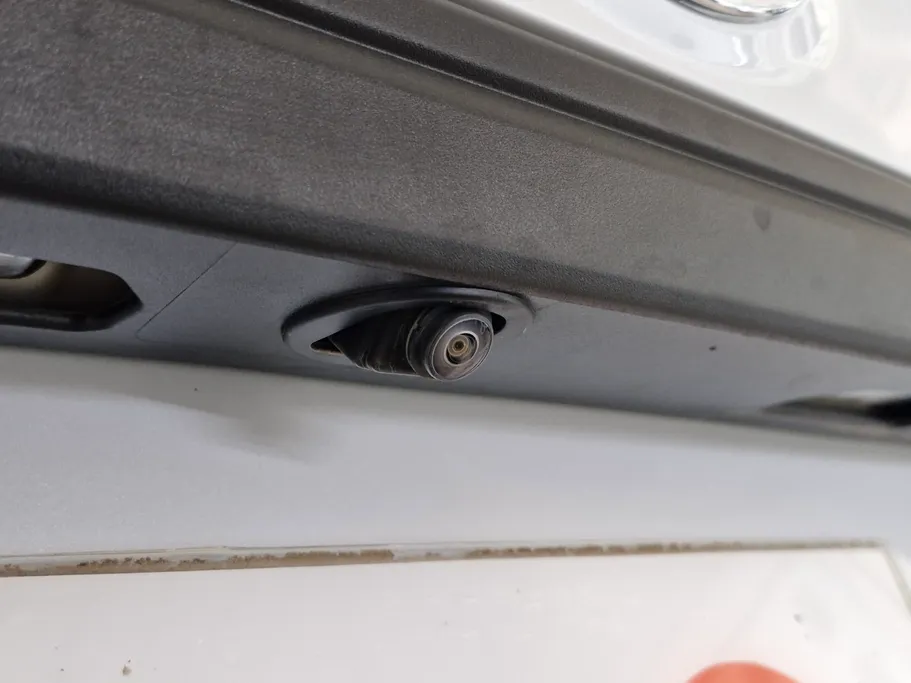 2023 Toyota Yaris  Y 