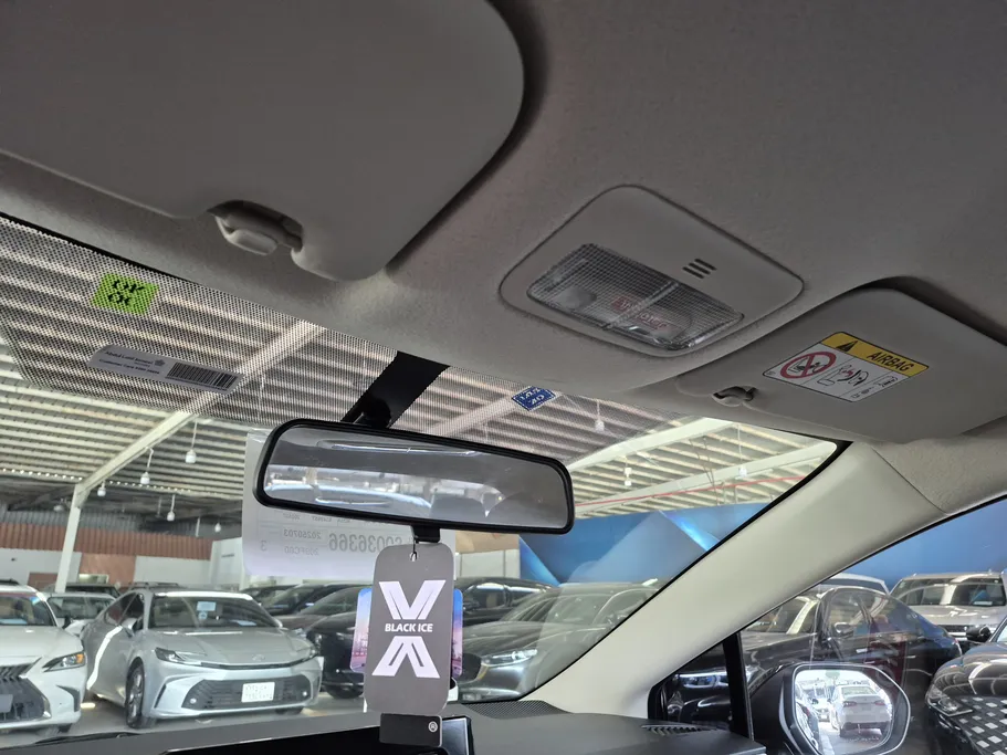 2025 Toyota Corolla XLI 