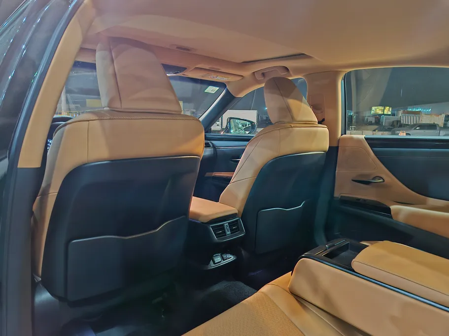 لكزس ES 350 2023 