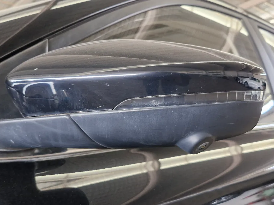 ام جي 5 LUX 2023 