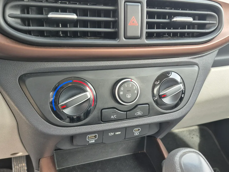 2024 Hyundai Grand i10 Fleet 