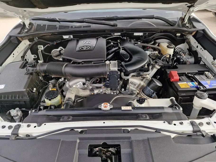 2023 Toyota Fortuner VX 