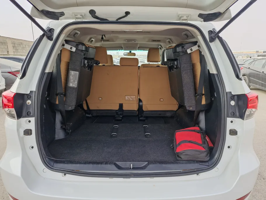 2023 Toyota Fortuner VX 