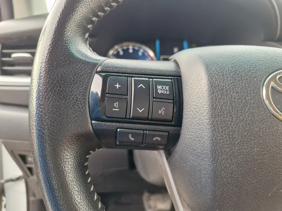 2023 Toyota Fortuner VX 