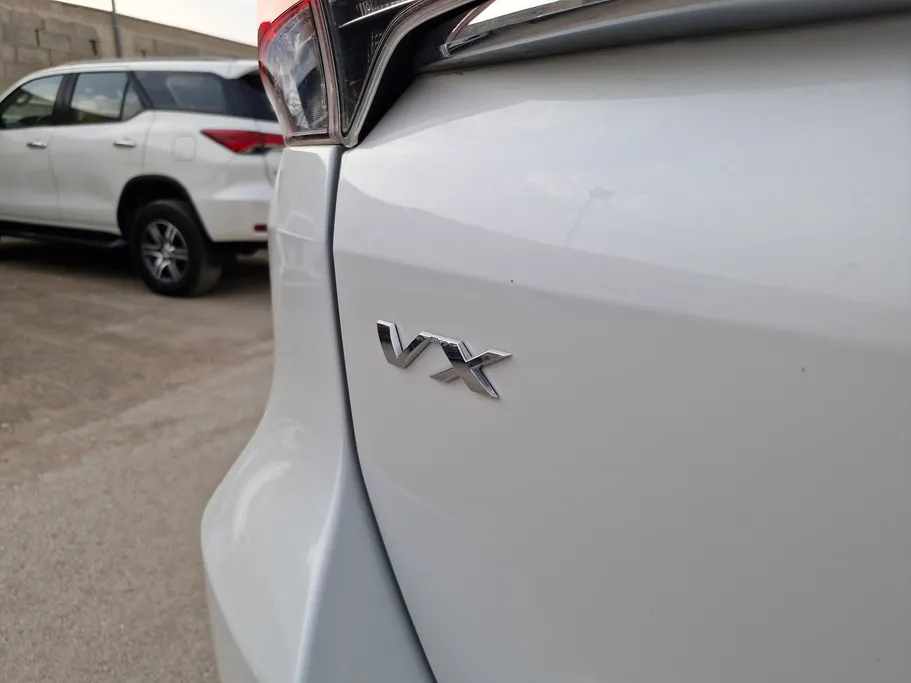 2023 Toyota Fortuner VX 