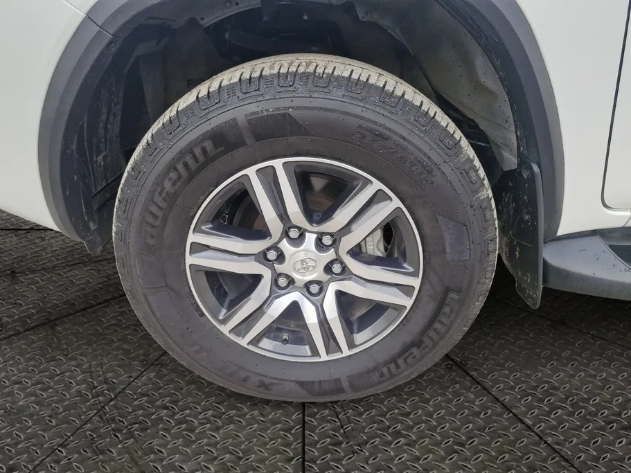 تويوتا فورتشنر VX1 2023 