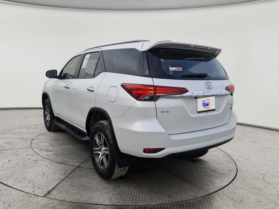 تويوتا فورتشنر VX1 2023 