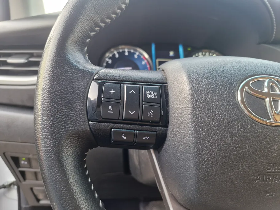 تويوتا فورتشنر VX1 2023 