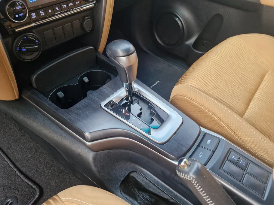 تويوتا فورتشنر VX1 2023 