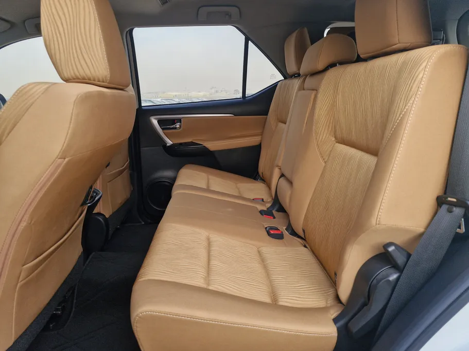 تويوتا فورتشنر VX1 2023 