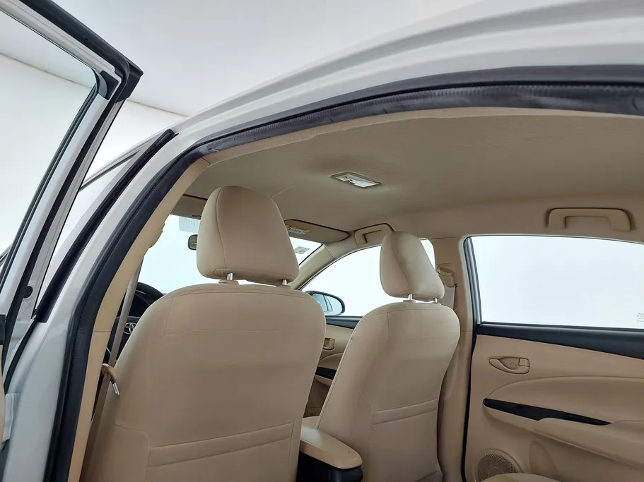 تويوتا يارس Y 2019 