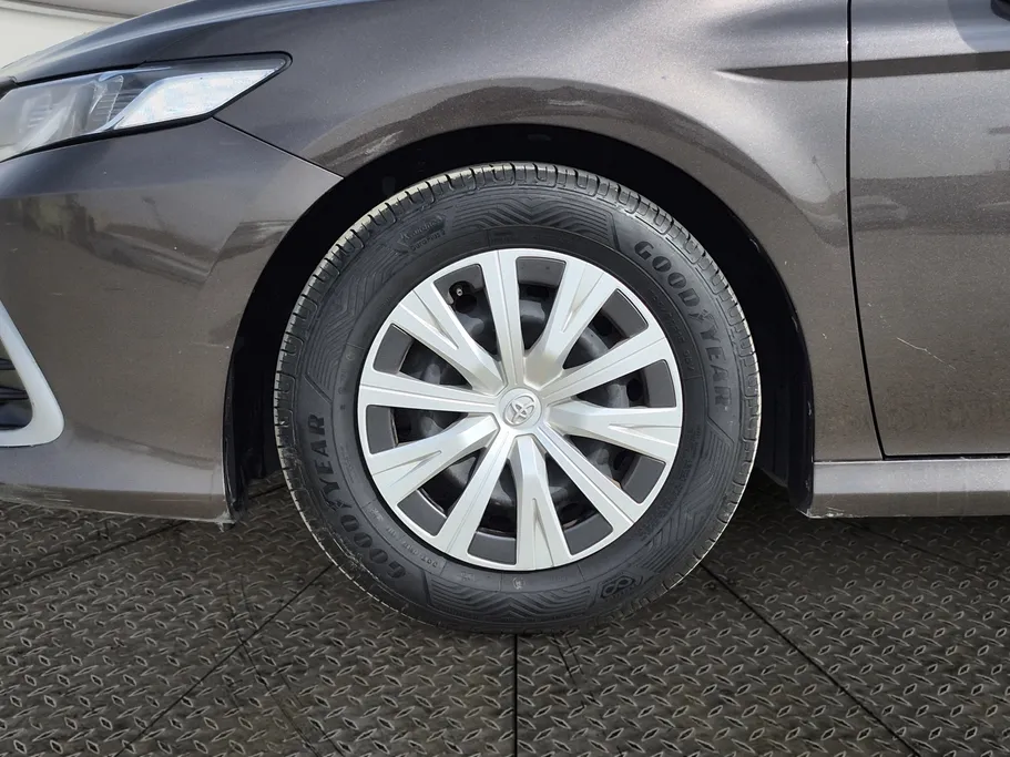 2022 Toyota Camry  LE 