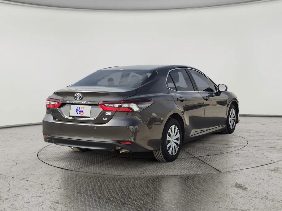 2022 Toyota Camry  LE 