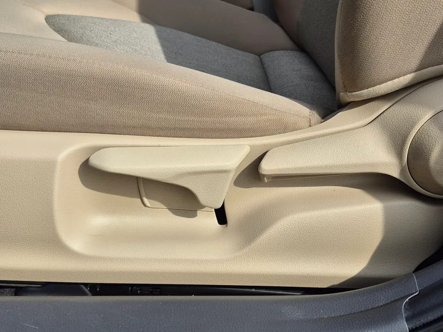 2022 Toyota Camry  LE 