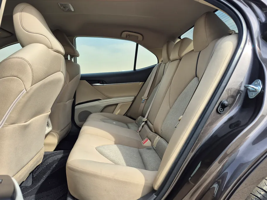 2022 Toyota Camry  LE 