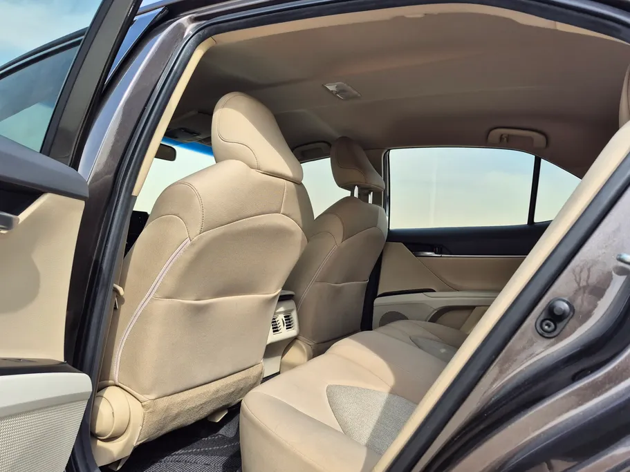 2022 Toyota Camry  LE 