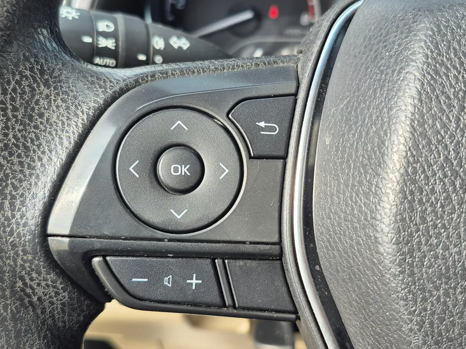 2022 Toyota Camry  LE 