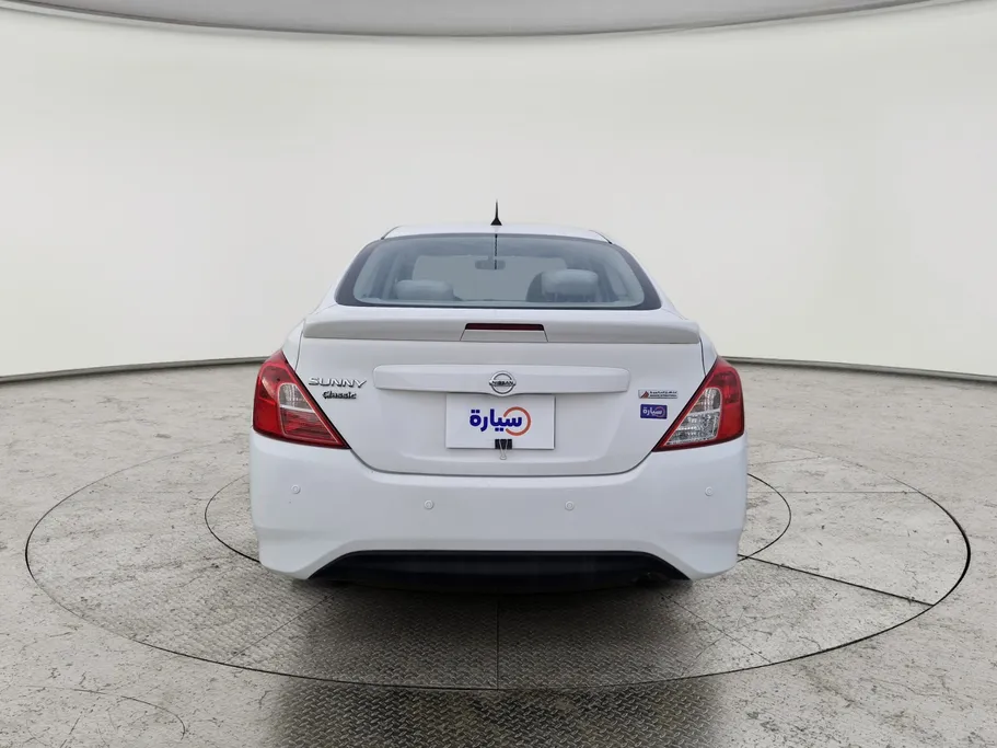 2022 Nissan Sunny Classic 