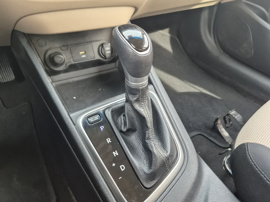 هيونداي اكسنت سمارت 2022 