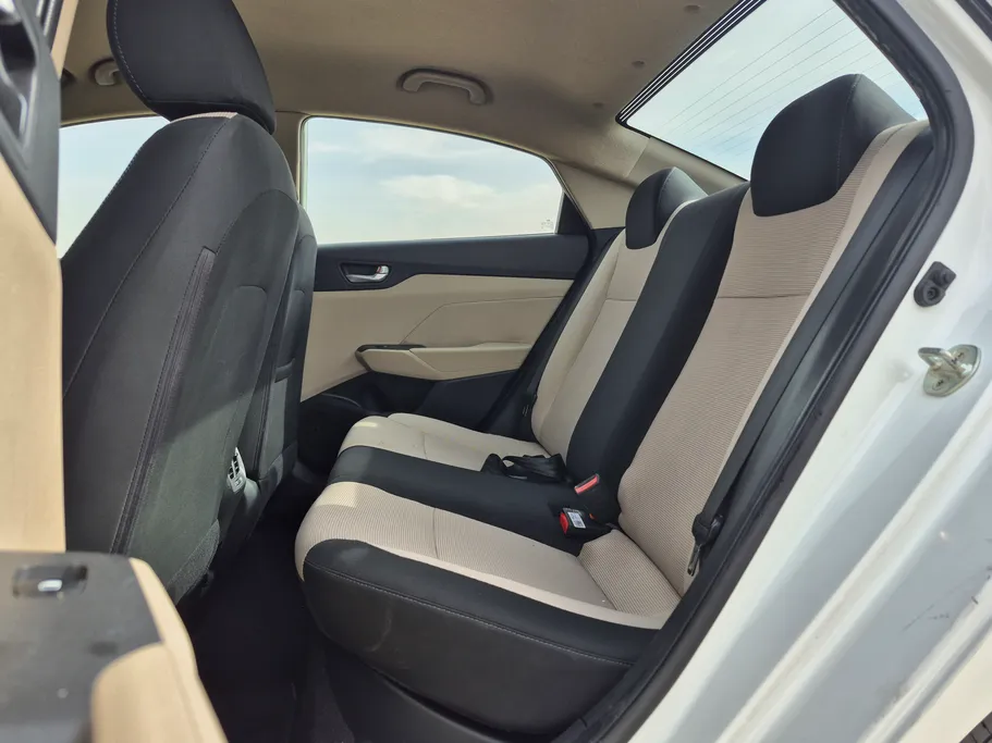 هيونداي اكسنت سمارت 2022 