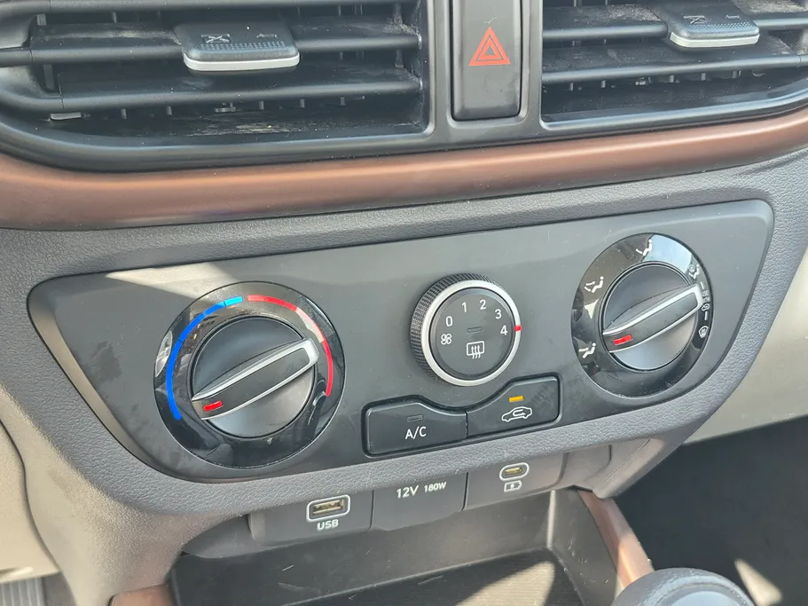 2024 Hyundai Grand i10 Fleet 