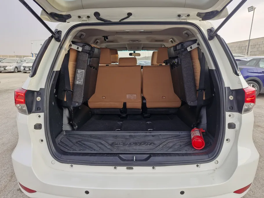 2021 Toyota Fortuner GX2 4x4 