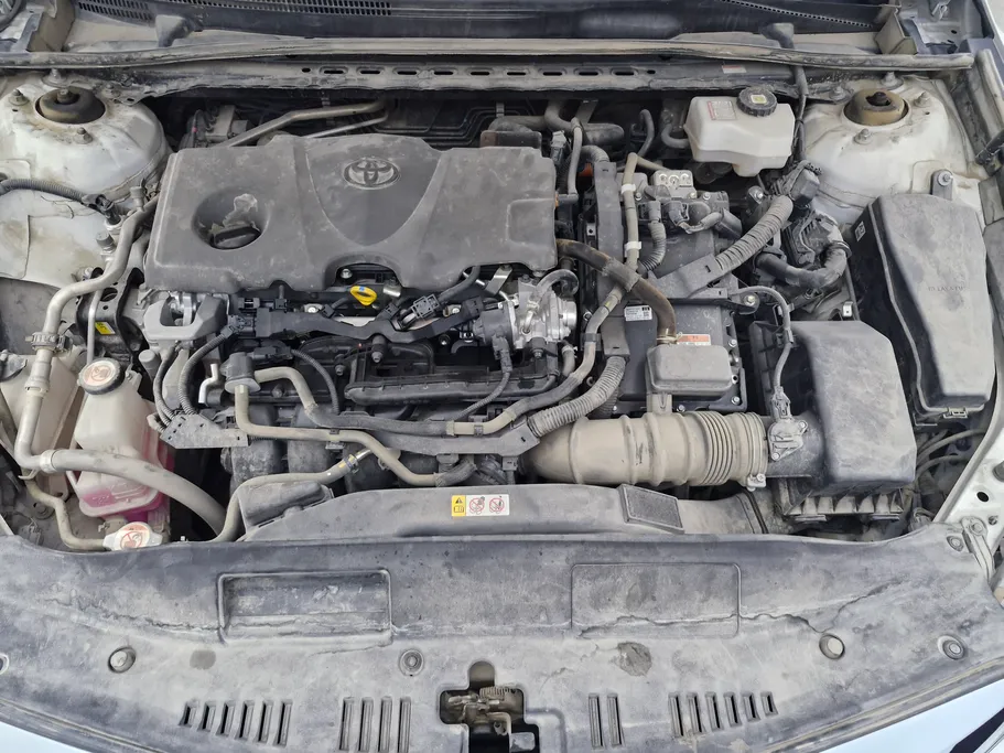 تويوتا كامري LE HEV 2023 