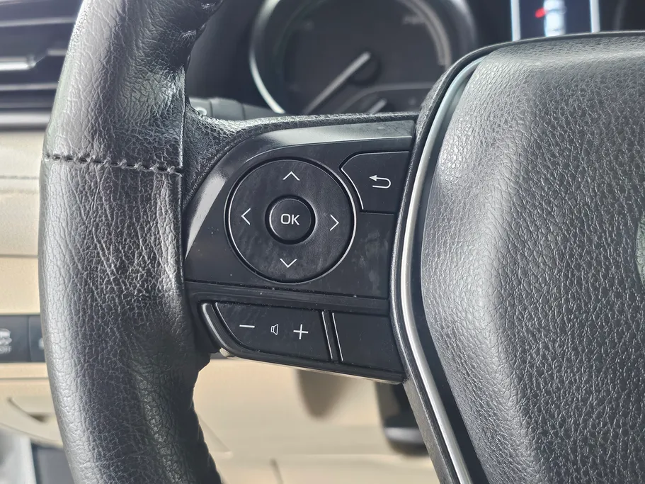 2023 Toyota Camry  LE HEV 