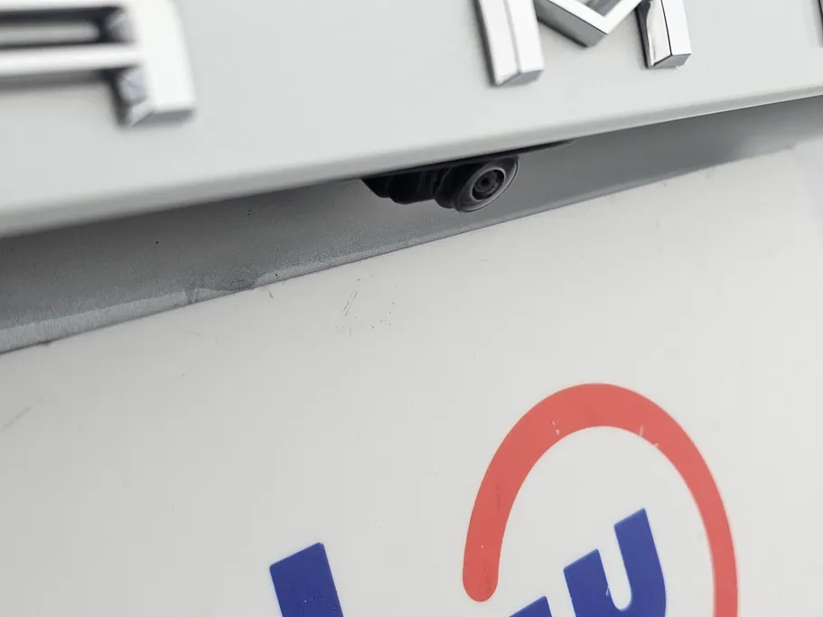 2023 Toyota Camry  LE HEV 