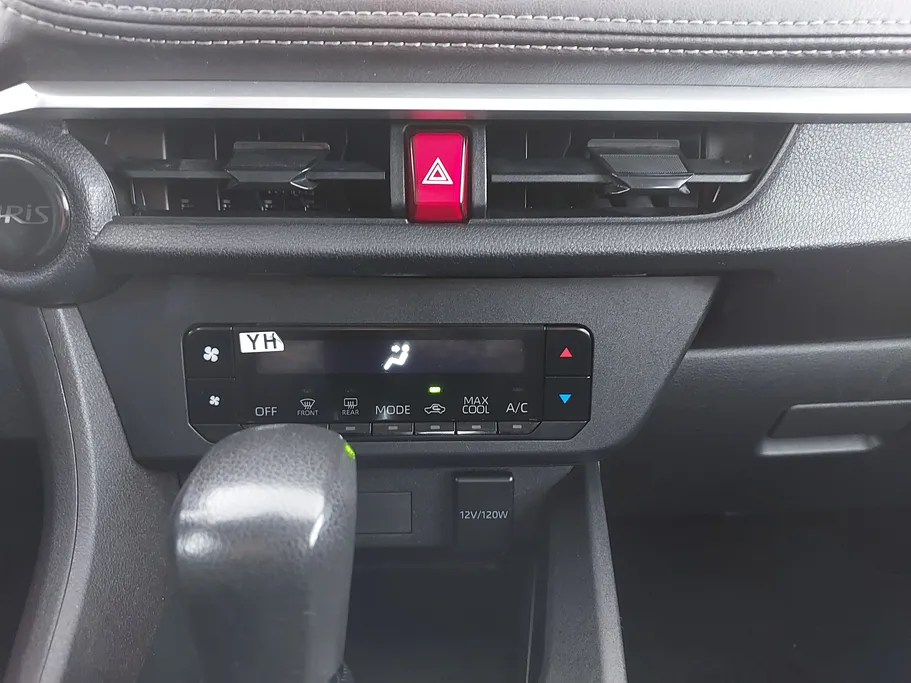 تويوتا يارس Y 2024 