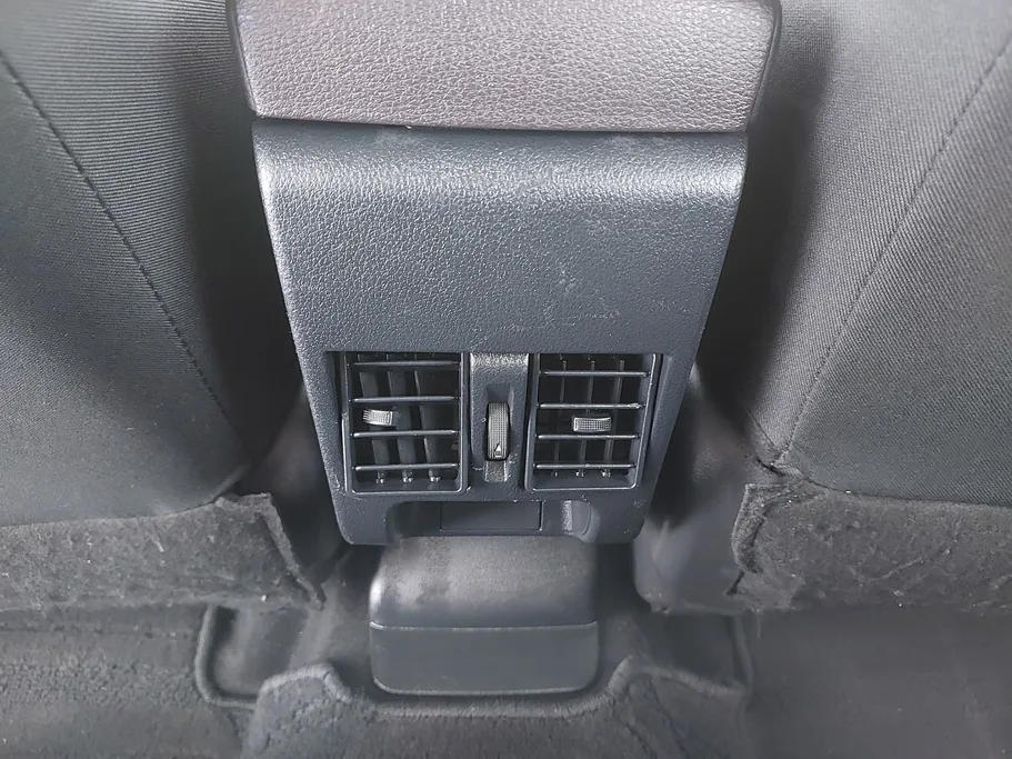 تويوتا يارس Y 2024 