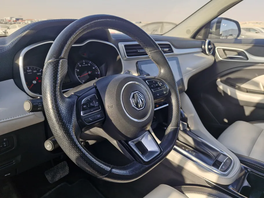 ام جي ZS LUX 2023 