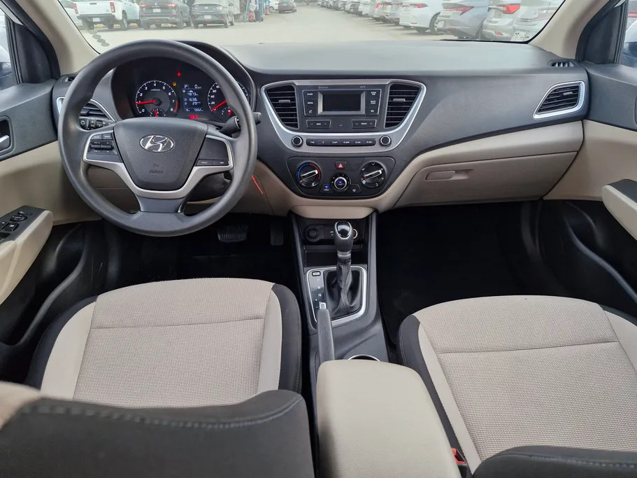 2023 Hyundai Accent Smart 