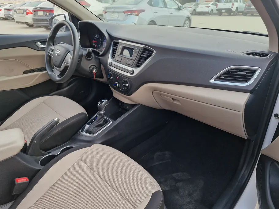 2023 Hyundai Accent Smart 