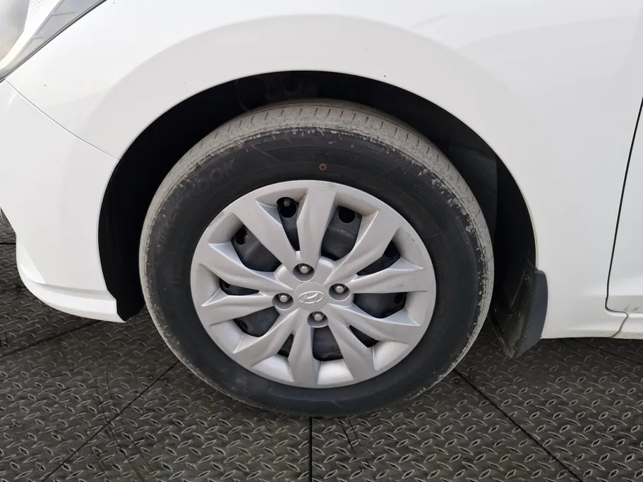 2023 Hyundai Accent Smart 