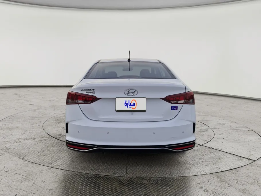 هيونداي اكسنت سمارت 2023 