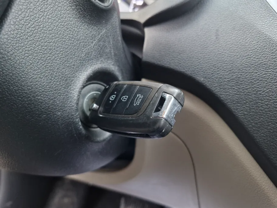 2023 Hyundai Accent Smart 