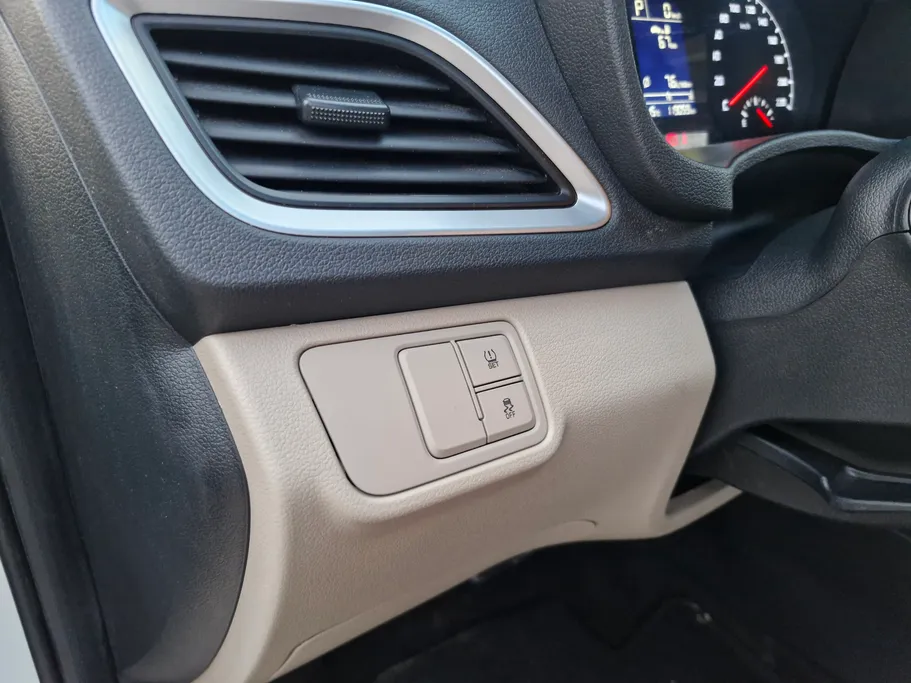 2023 Hyundai Accent Smart 