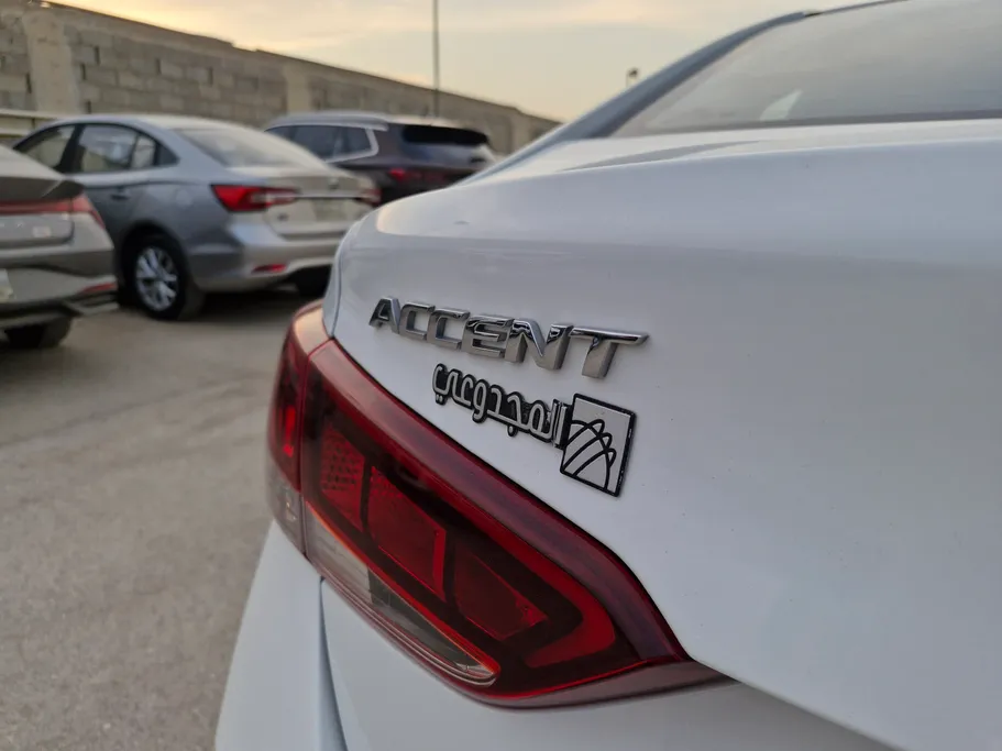 2023 Hyundai Accent Smart 