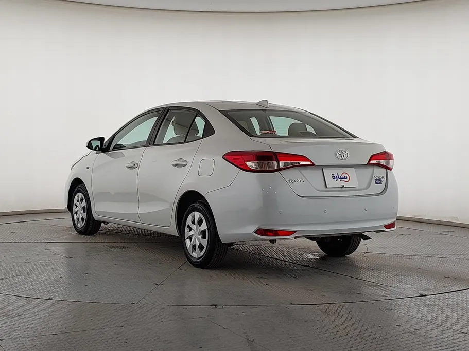 تويوتا يارس Y 2022 