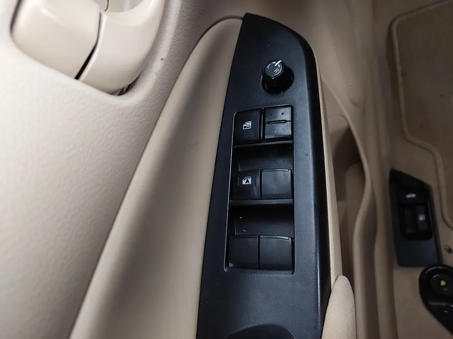 تويوتا يارس Y 2022 