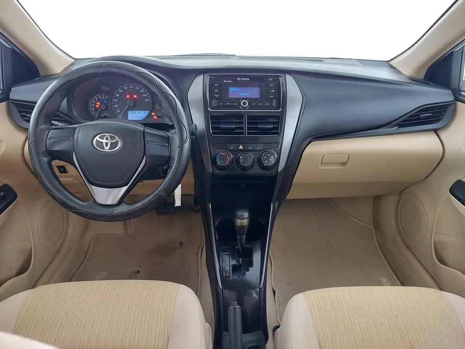 تويوتا يارس Y 2022 